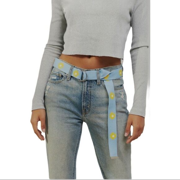 NWT UO Urban Outfitters Set of Floral Webbed Belts - Picture 2 of 5